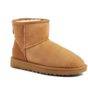 UGG® UGG Classic Mini II Genuine Shearling Lined Boot (Women)